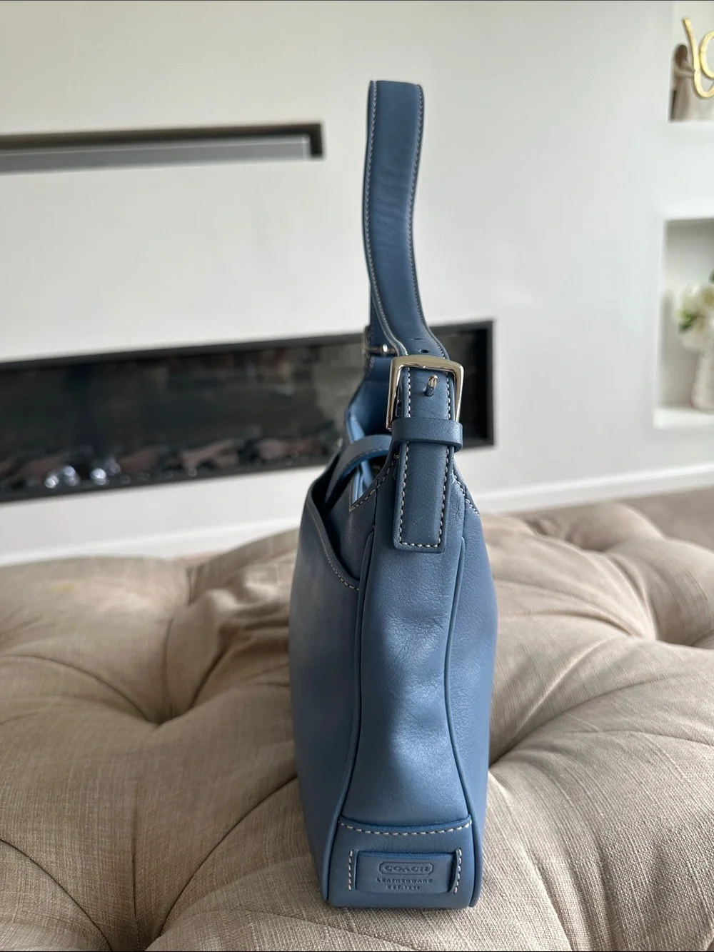 COACH Blue Leather Shoulder Bag with Silver Hardware